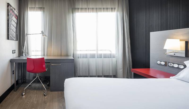  Hotel ILUNION Suites Madrid