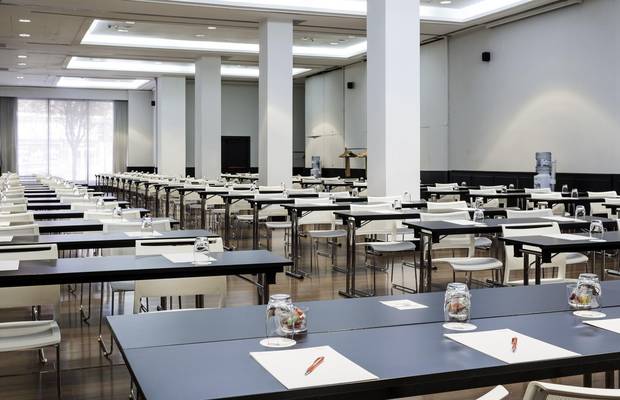 Salón Hemiciclo Hotel ILUNION Suites Madrid Madrid