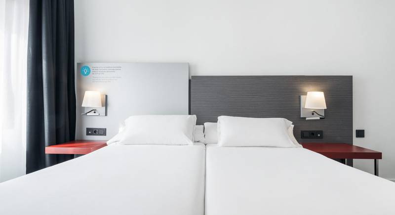  Hotel ILUNION Suites Madrid