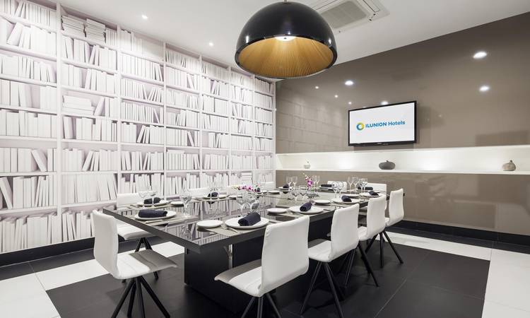 Salón Privado Hotel ILUNION Suites Madrid Madrid Salón Privado Hotel ILUNION Suites Madrid Madrid